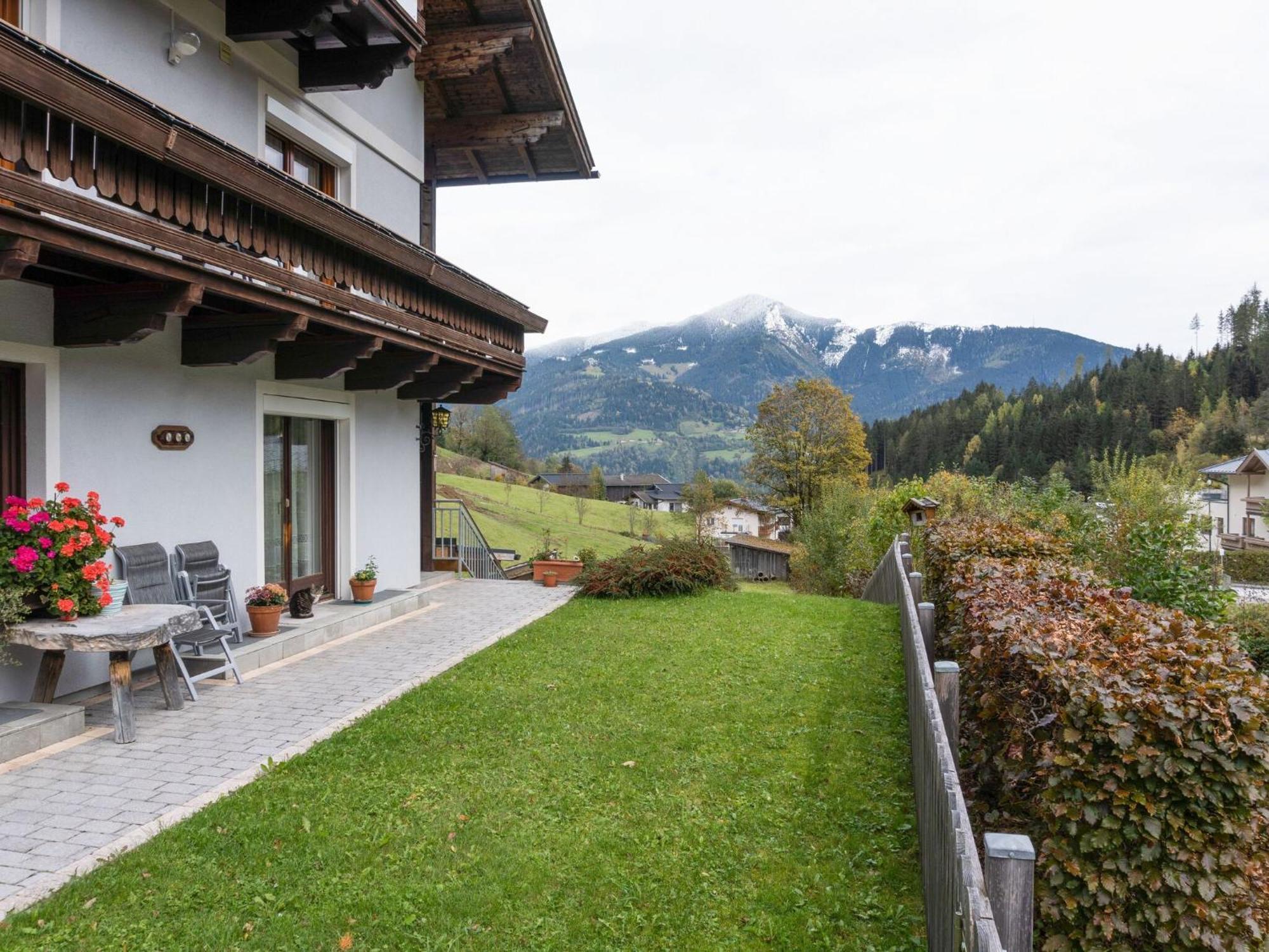 Beautiful Apartment In Zell Am See Near Ski Area Zell am See Exterior photo