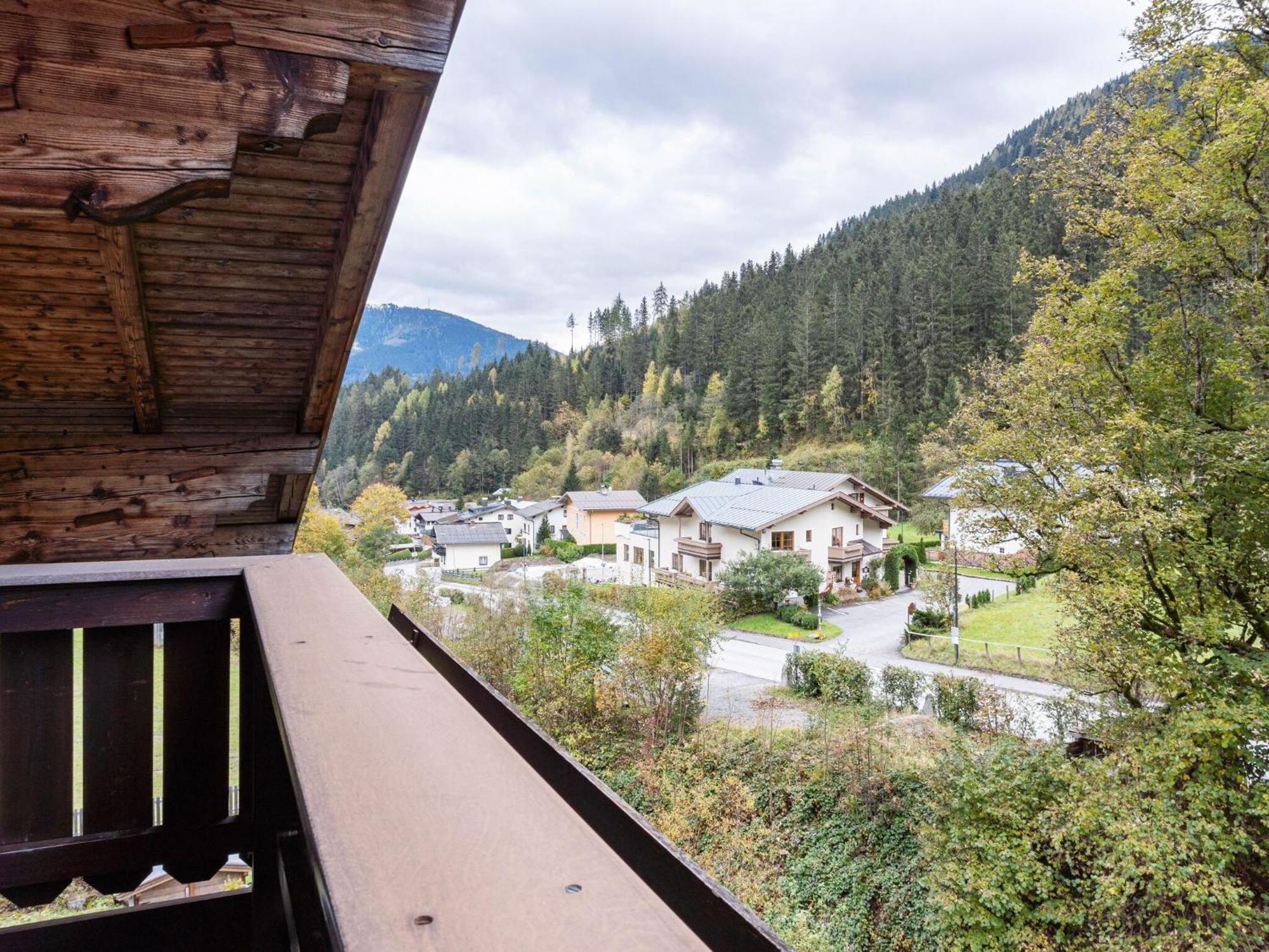 Beautiful Apartment In Zell Am See Near Ski Area Zell am See Exterior photo